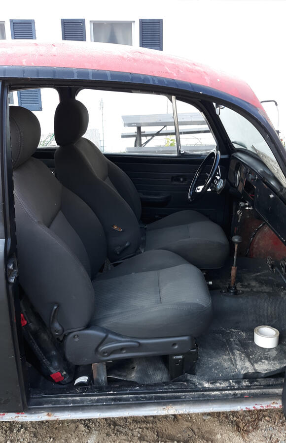 Convertible PT Cruiser Front seats Convertible PT Cruiser Front seats